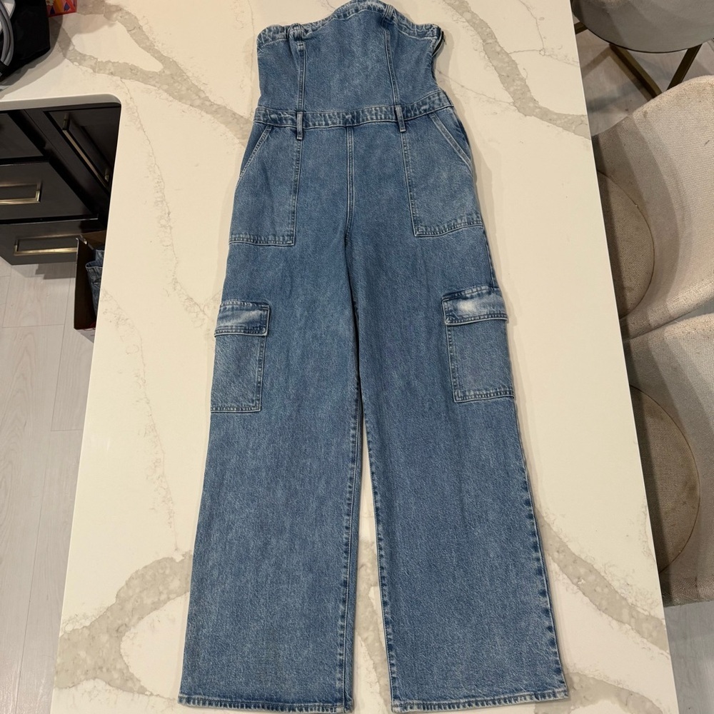 Express Strapless Wide Leg Cargo Denim Jean Jumpsuit Womens 12 Light Blue Wash - Picture 6 of 14